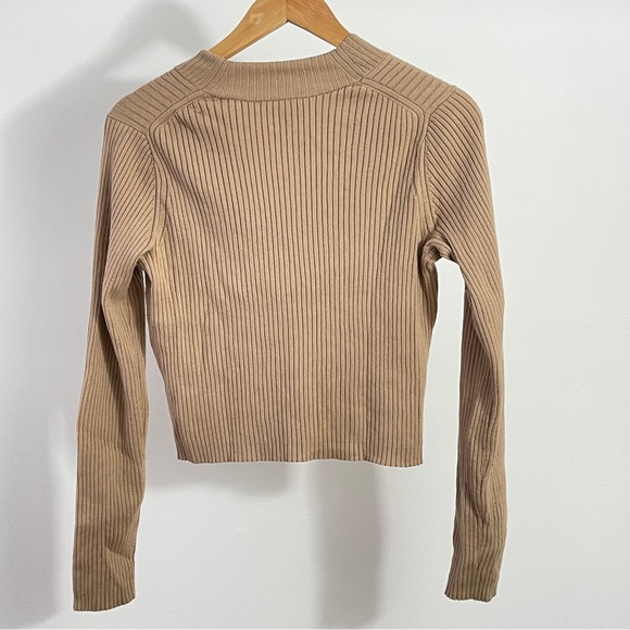 Vince Camel Ribbed Knit Sweater size S/P - Picture 4 of 5